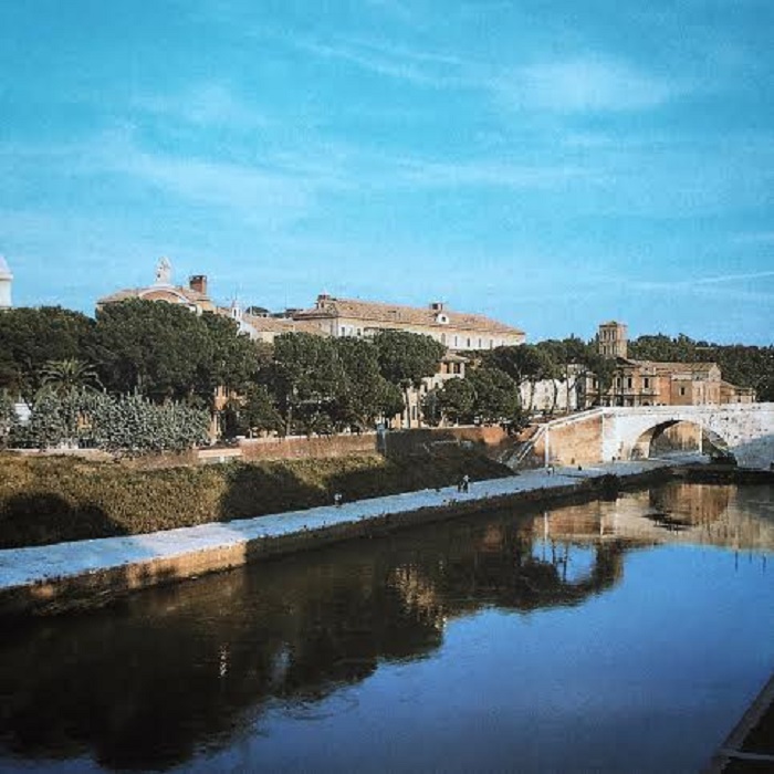 Kaunis näkymä Tiberjoelle.